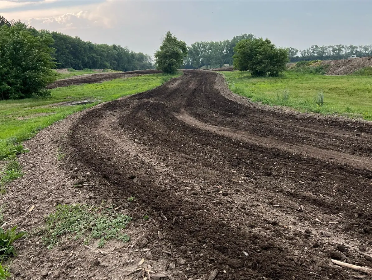 Dakota Motocross photo 1