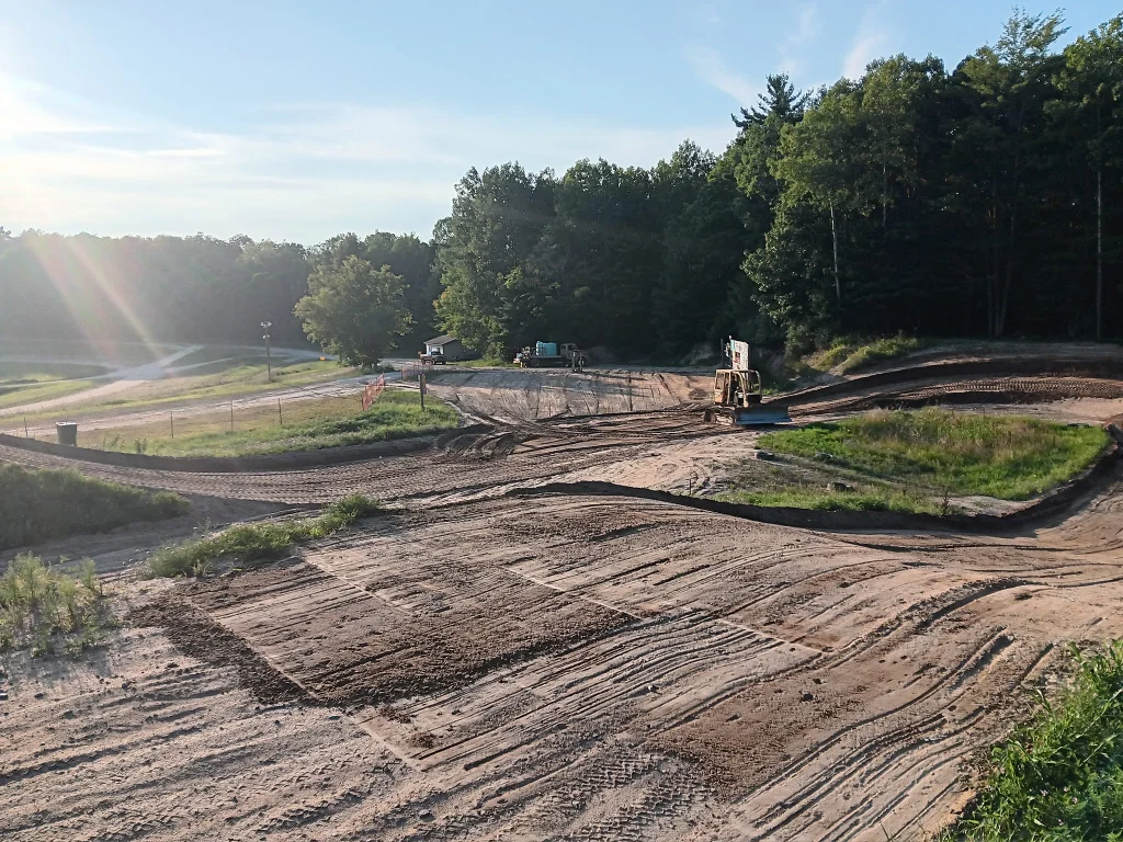 Dirt Inc photo 3