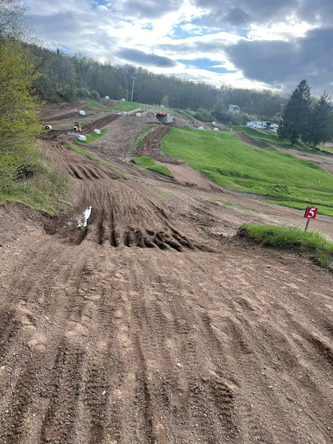 Hurricane Hills photo 1