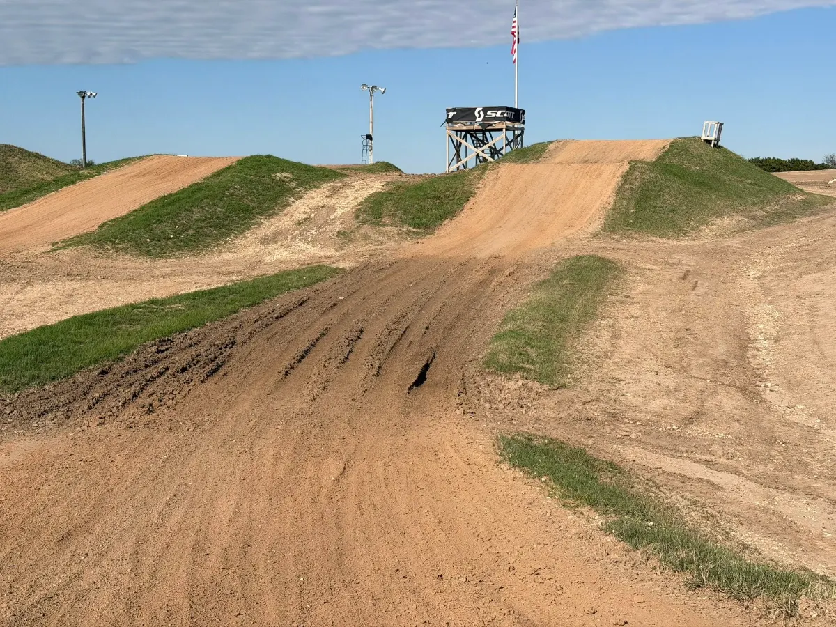 Lone Star MX photo 1