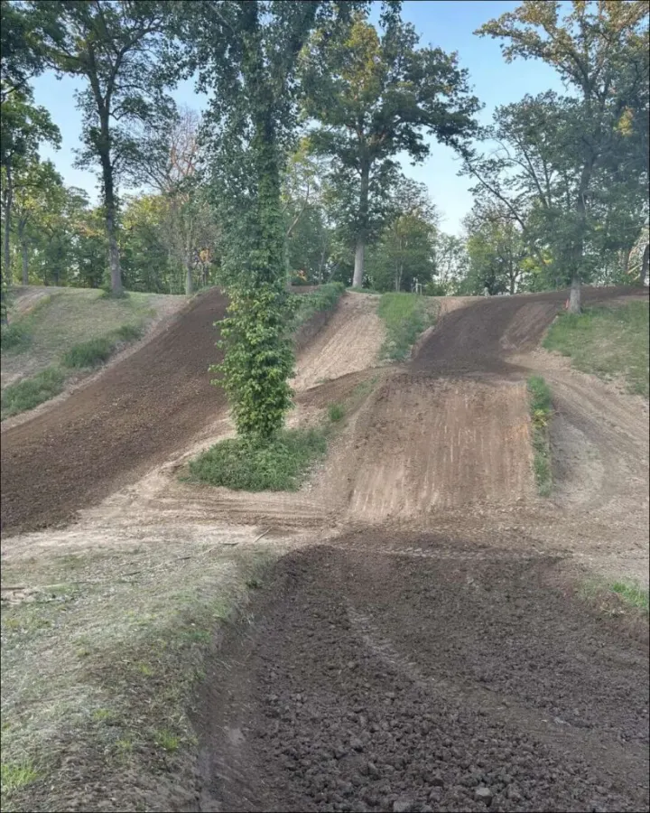 Muddy Waters MX photo 2