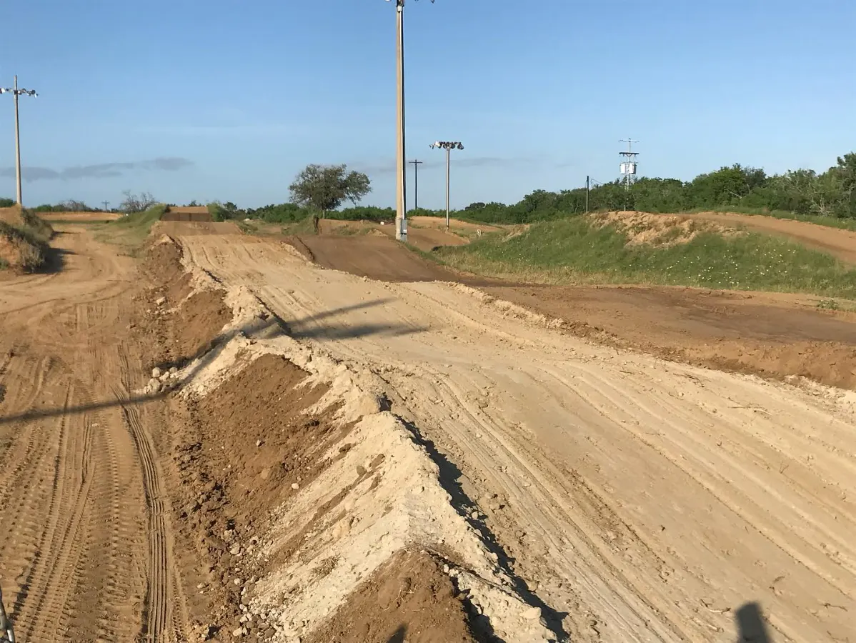 Murphys MX photo 5