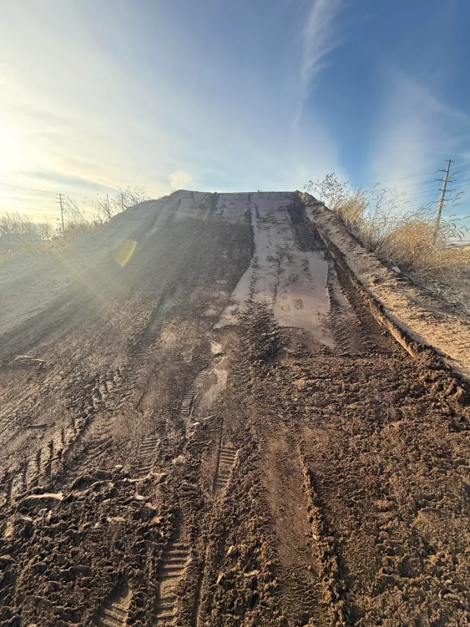 MX 131 photo 4