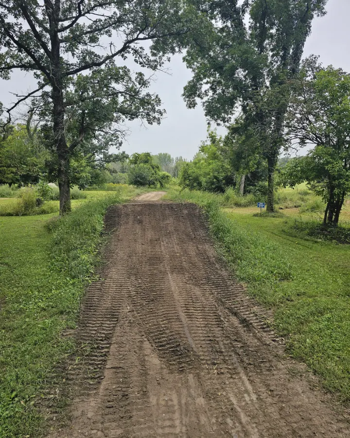 Sandy Corners MX photo 4