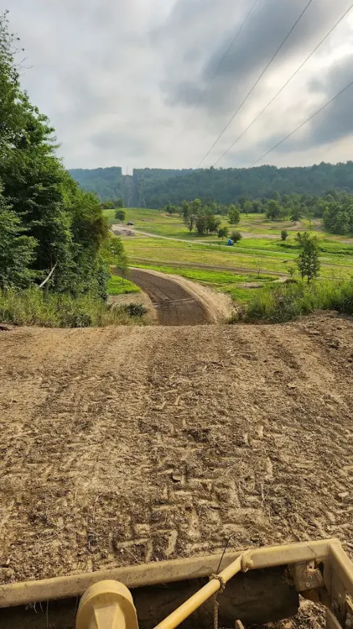 Track 93 photo 2