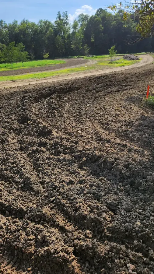 Track 93 photo 4