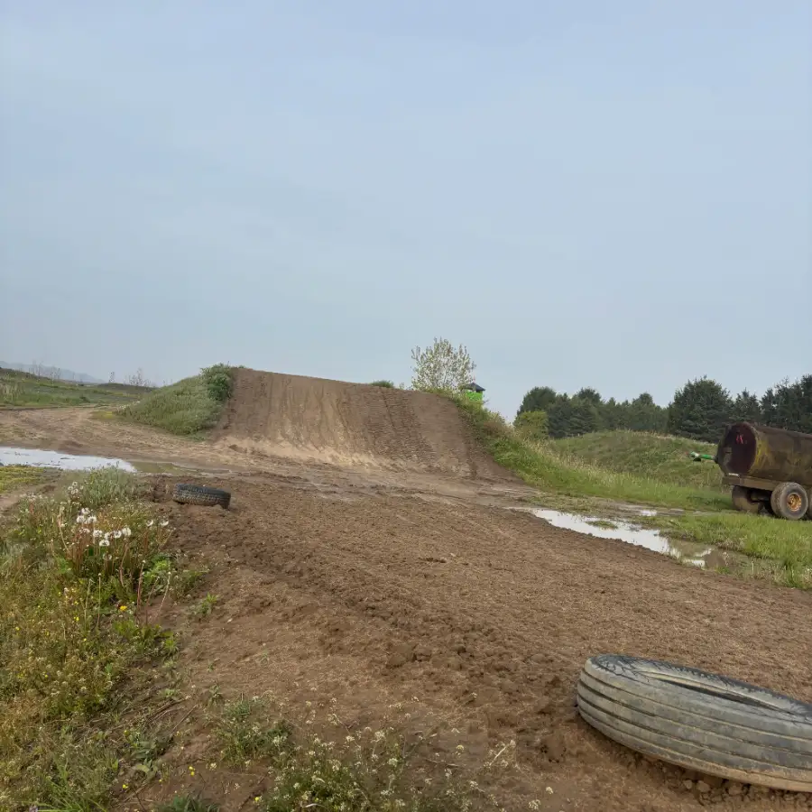Swiona MX Park photo 3