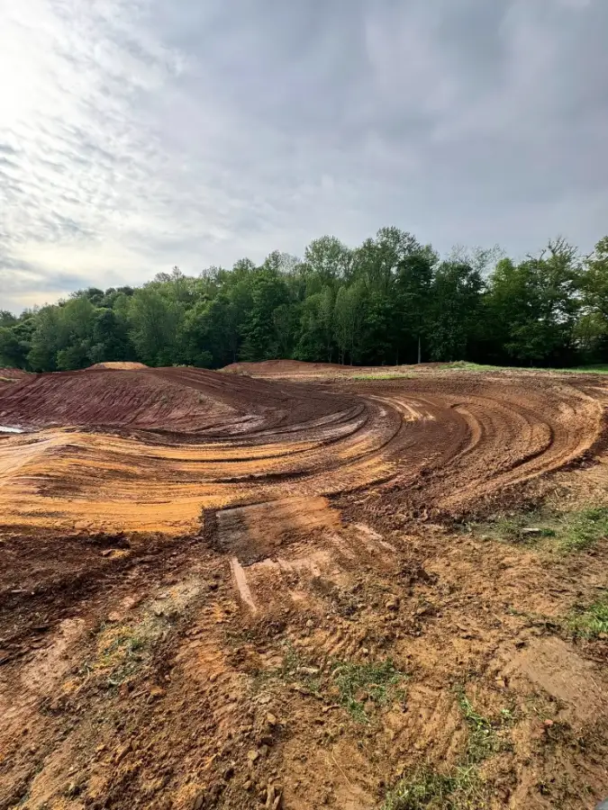 Greenbrier MX photo 1