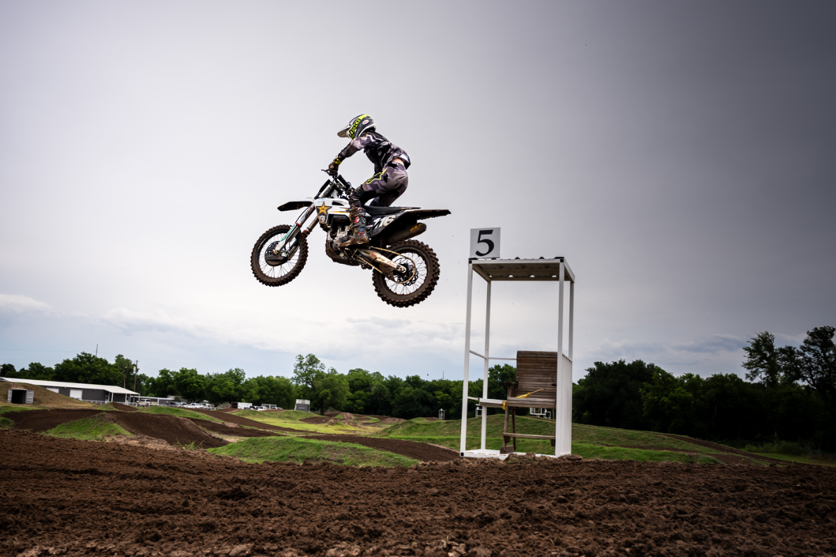 Black Gold MX Track  photo 3